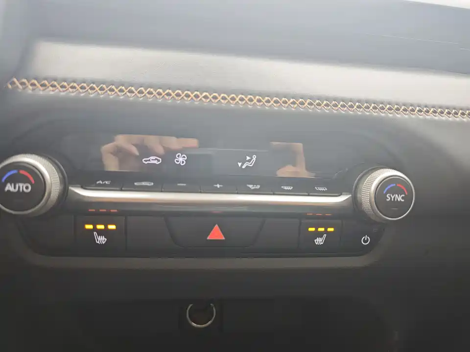 Mazda CX-50 line also