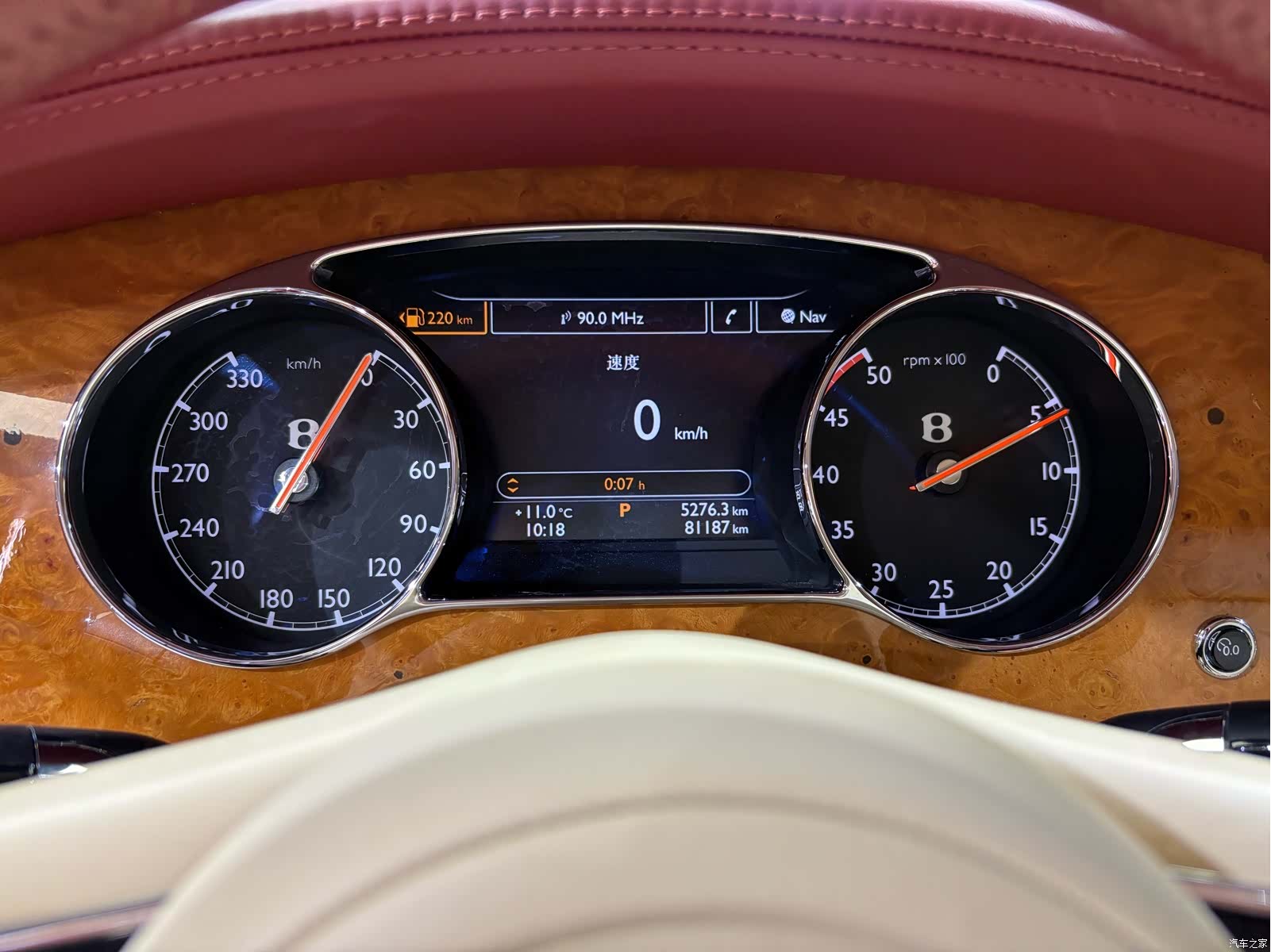 Bentley Mulsanne, 2013 16