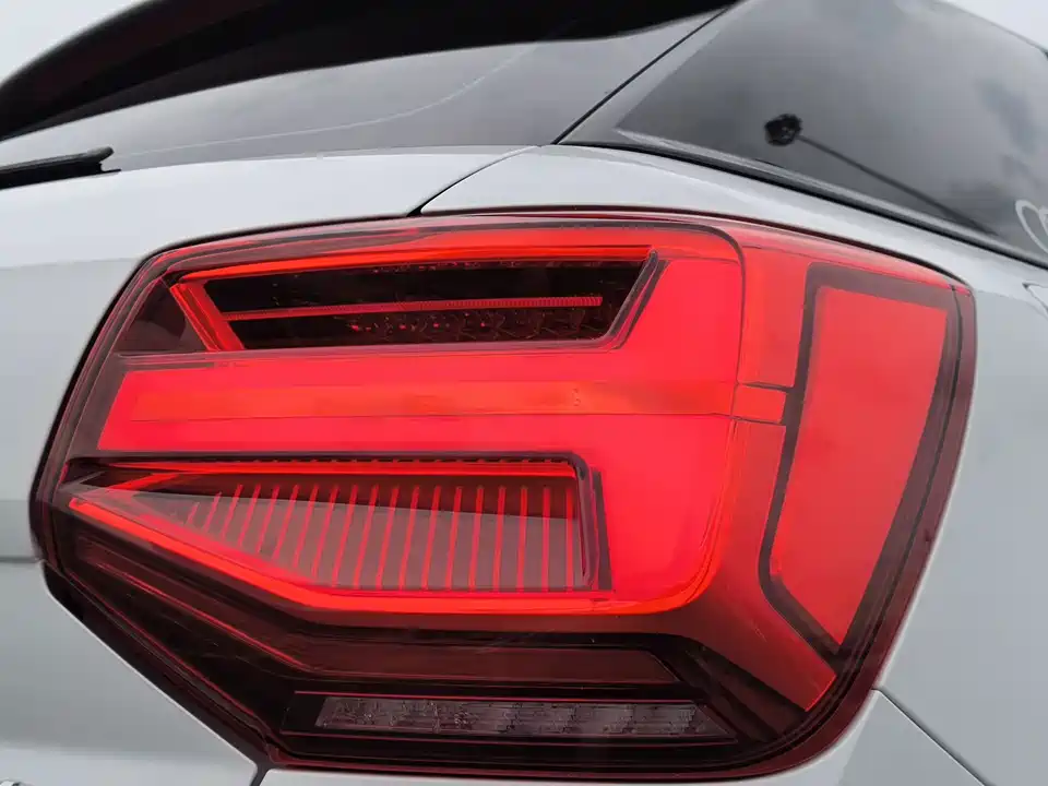 Audi Q2L Audi Q2L