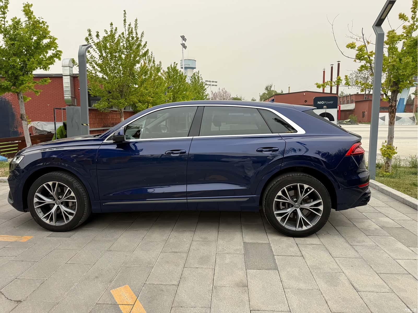 Audi Q8, 2020 7