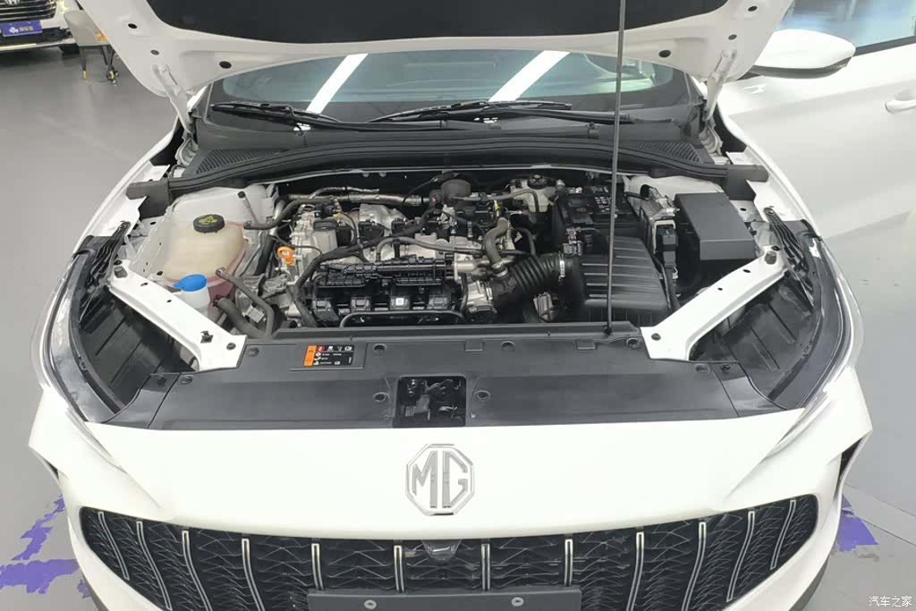 MG MG5, 2025 10