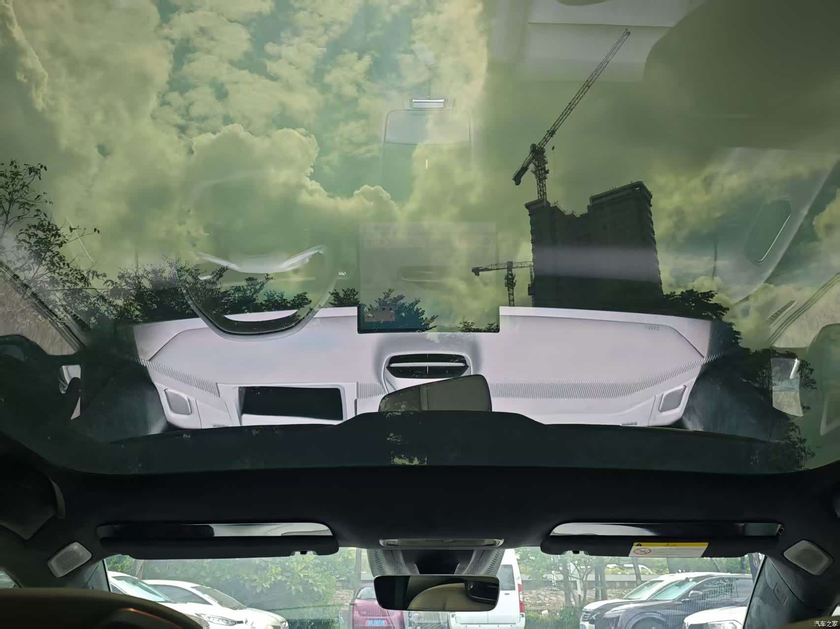 Lynk & Co Z10, 2024 13