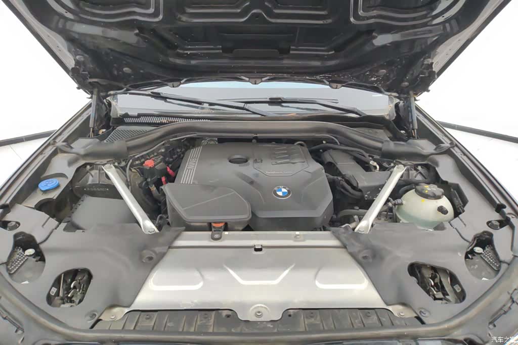 BMW X3, 2024 10