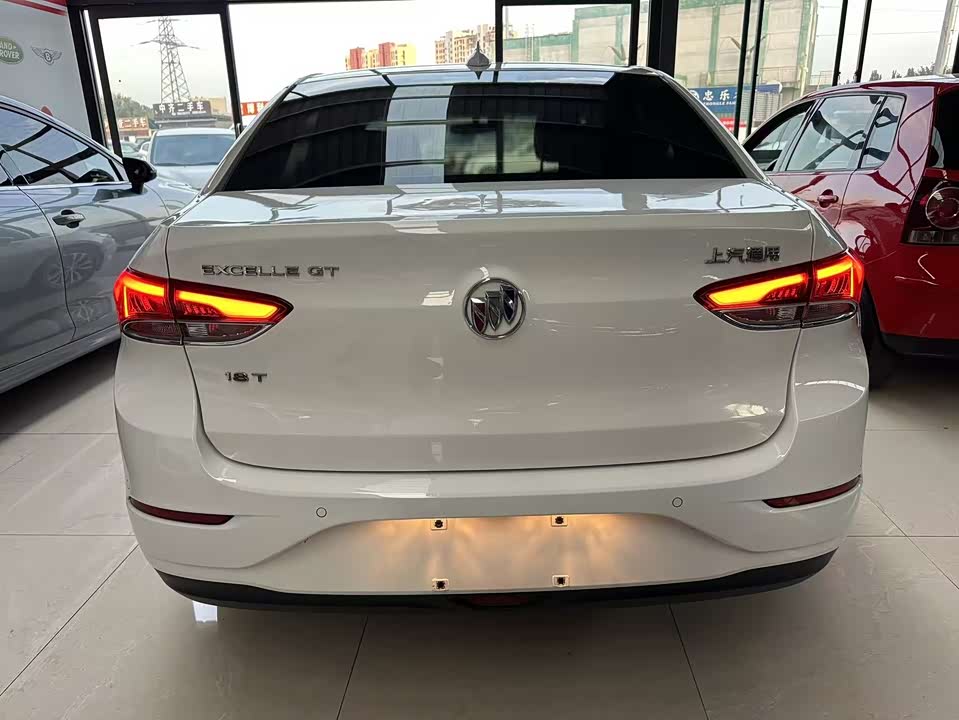 Buick Yinglang
