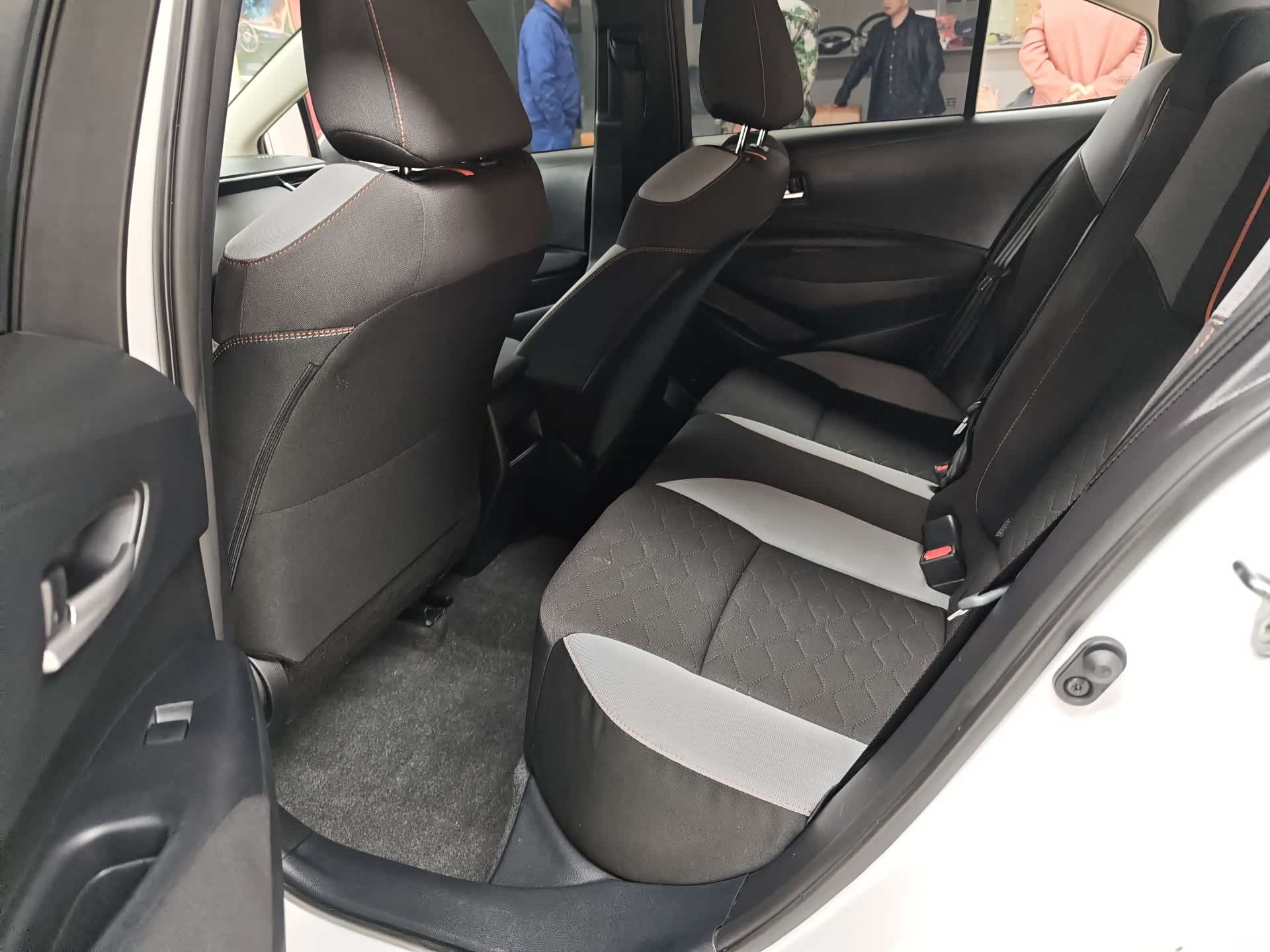 Toyota Corolla, 2024 все фото