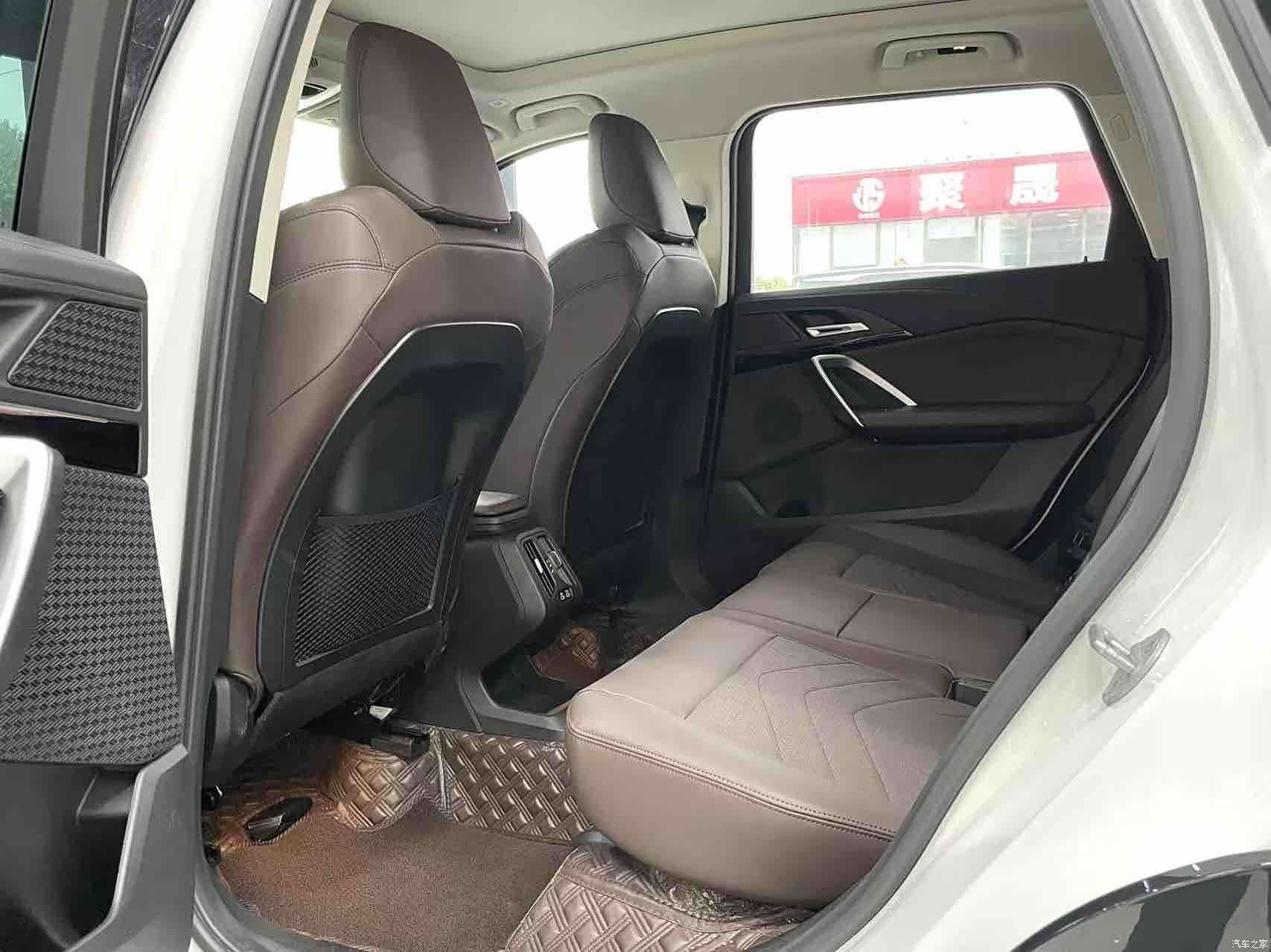 BMW X1, 2024 14