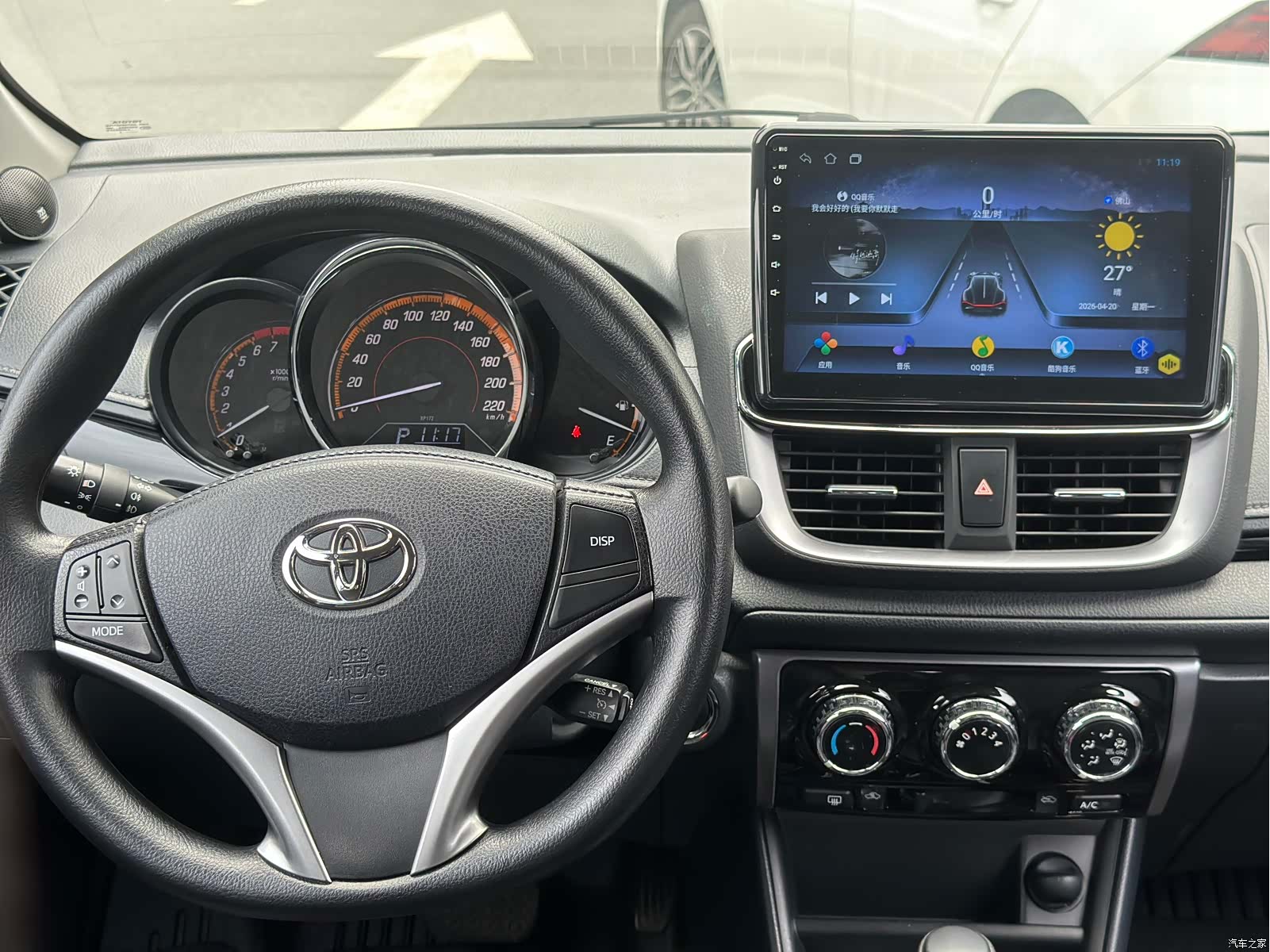 Toyota YARiS L, 2023 9