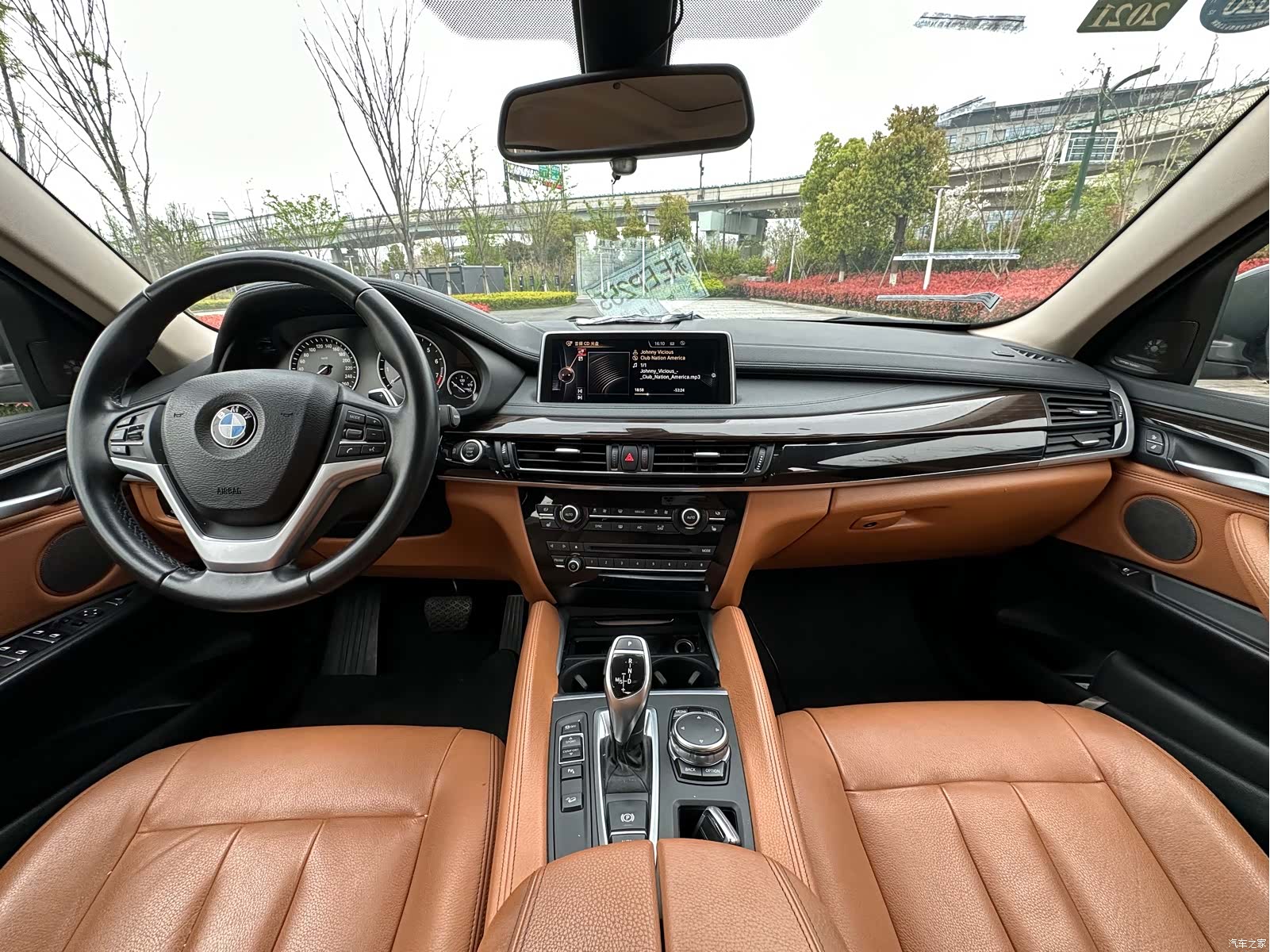 BMW X6, 2015 8