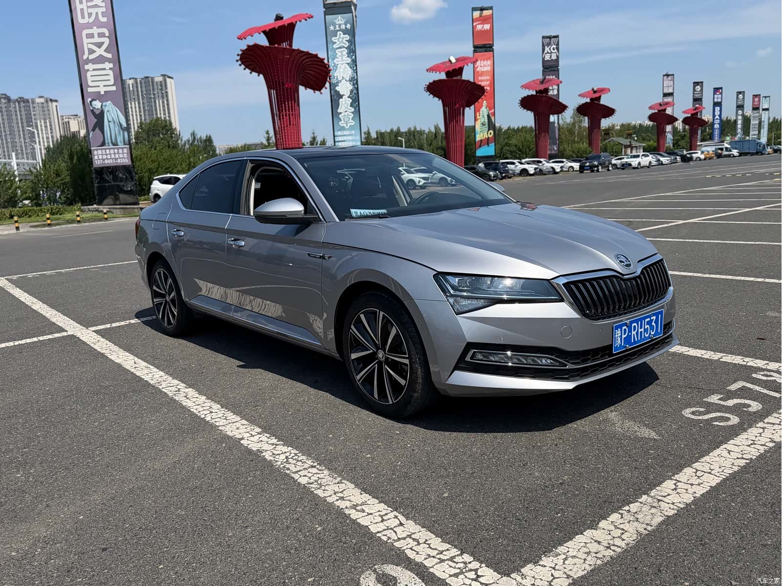 Skoda Superb, 2023 3
