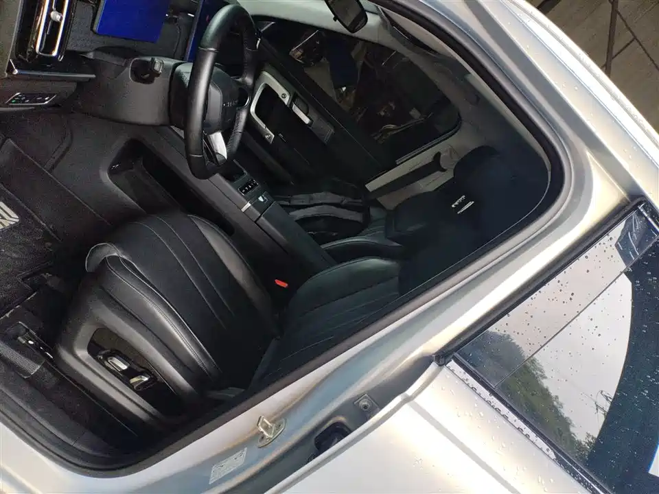 Chery Explore 06 C-DM