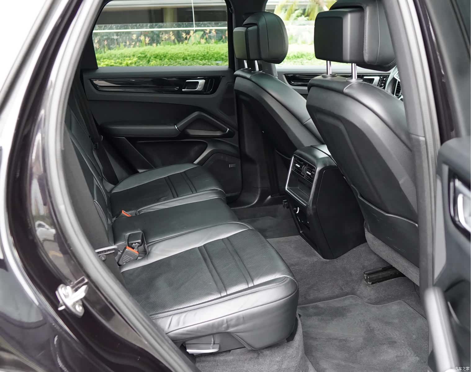 Porsche Cayenne, 2018 16