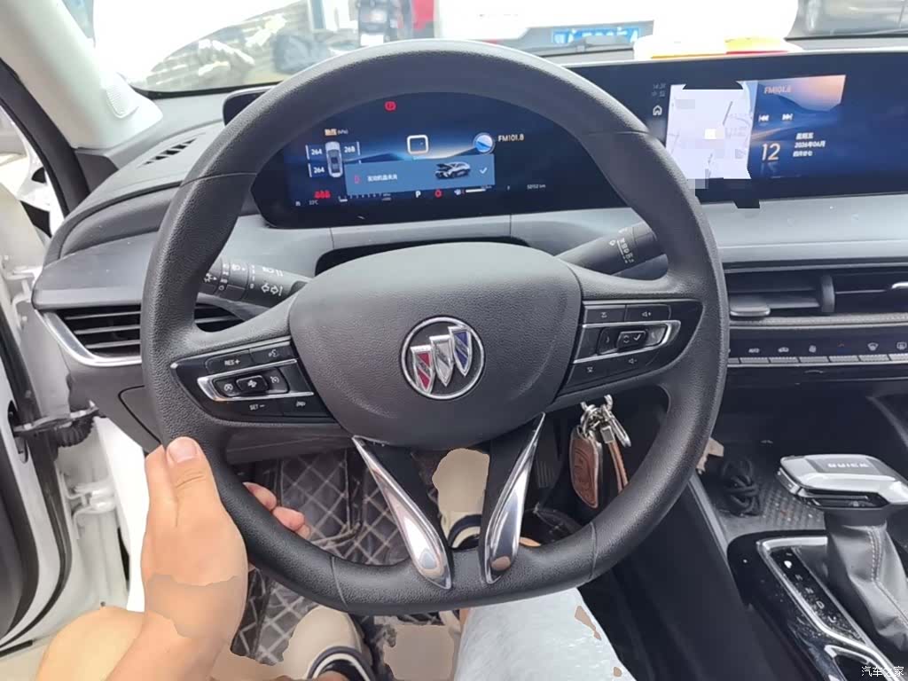 Buick Verano, 2022 11