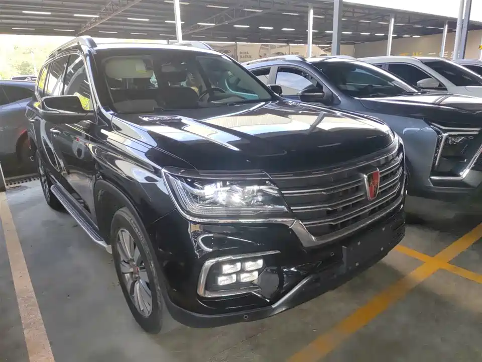 Roewe RX8