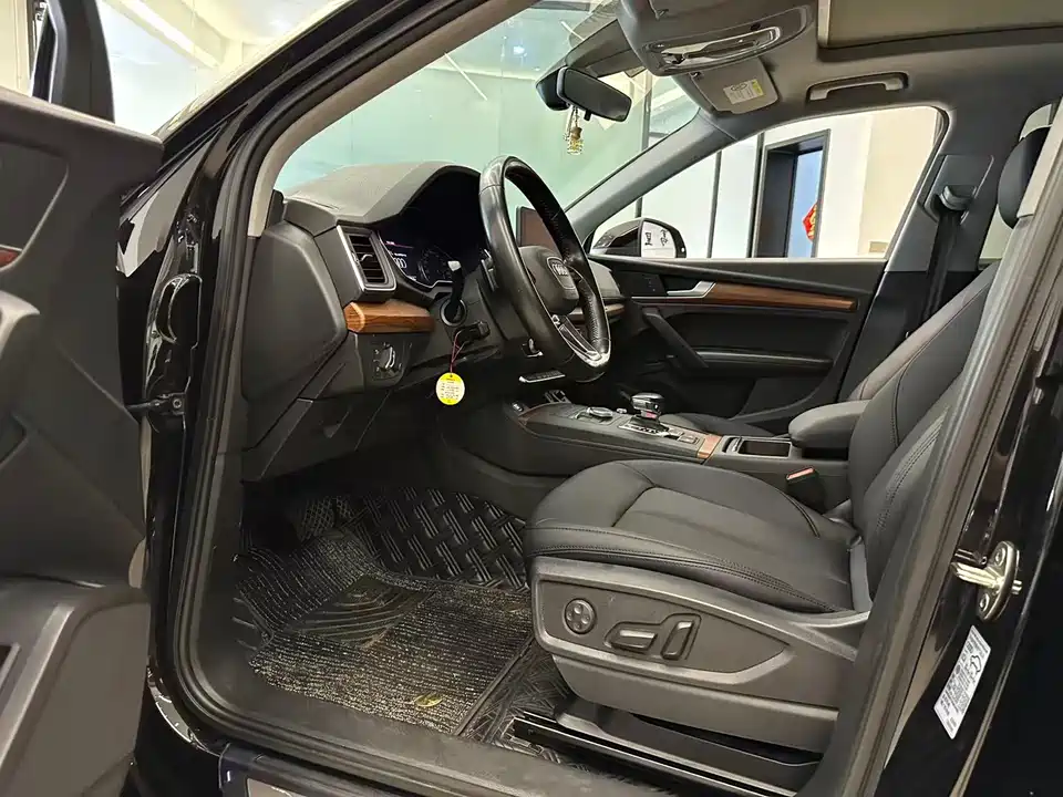 Audi Q5L Audi Q5L