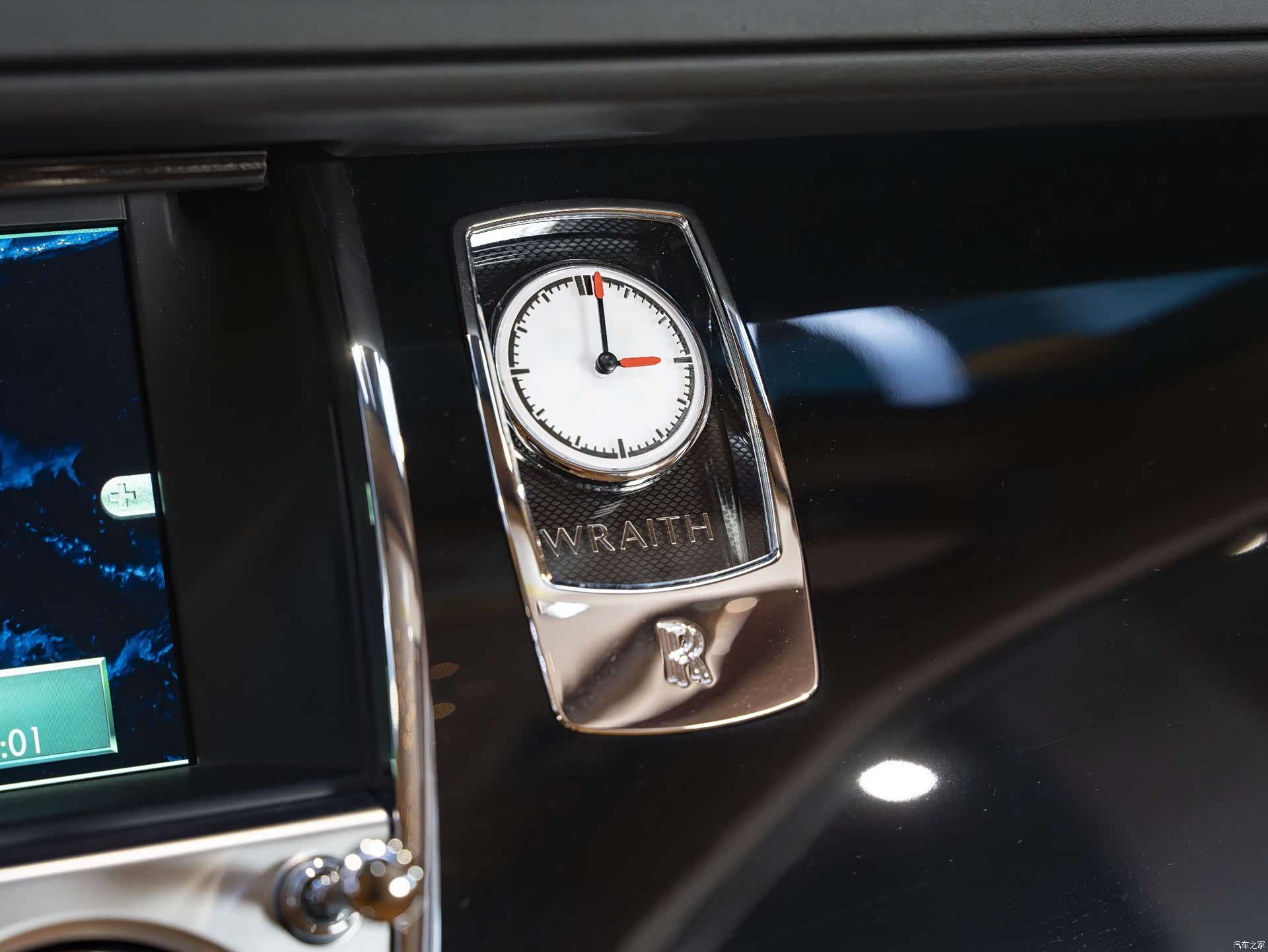 Rolls-Royce Wraith, 2018 17