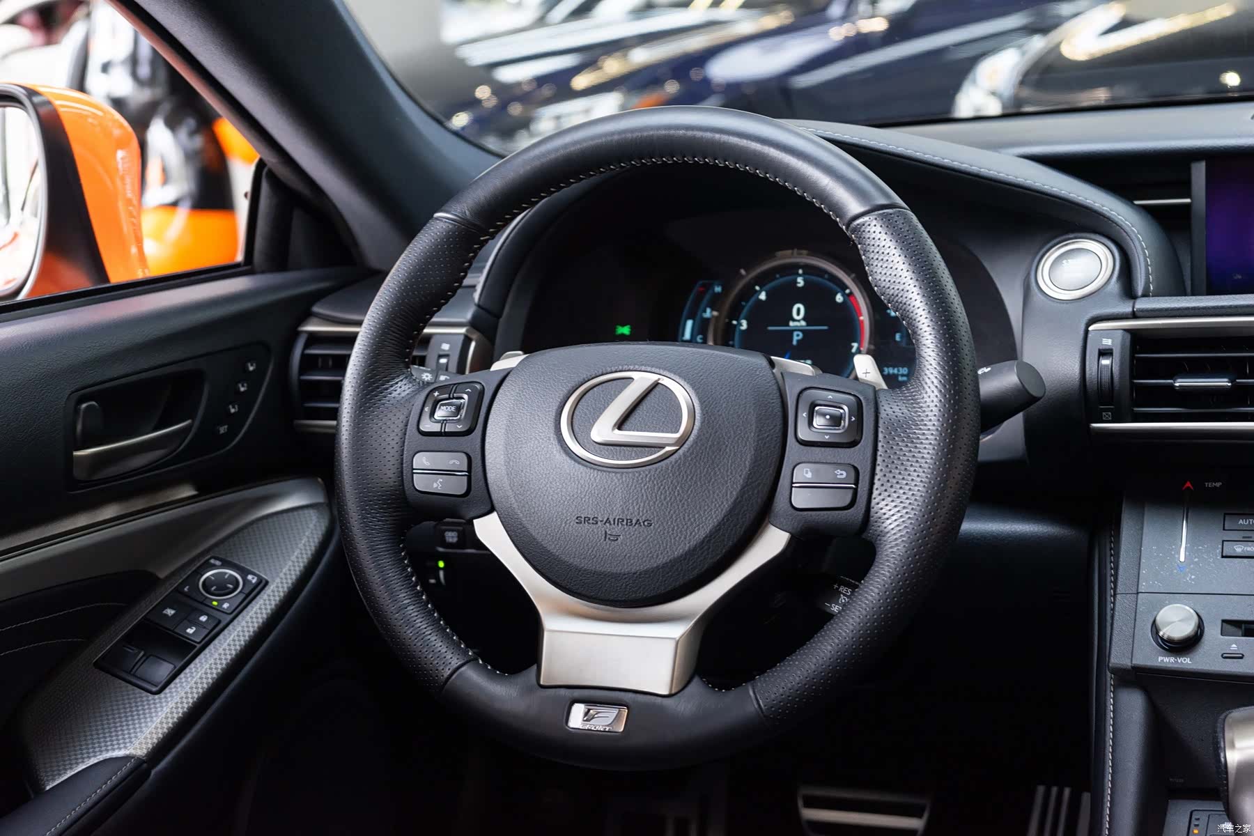 Lexus RC, 2016 14