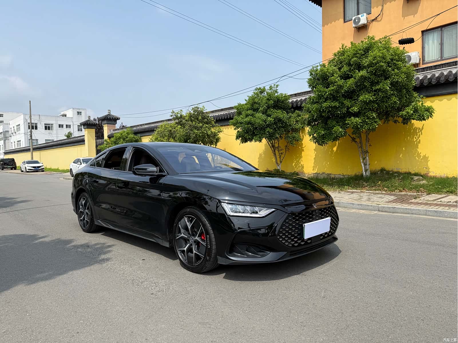 BYD Han, 2023 3