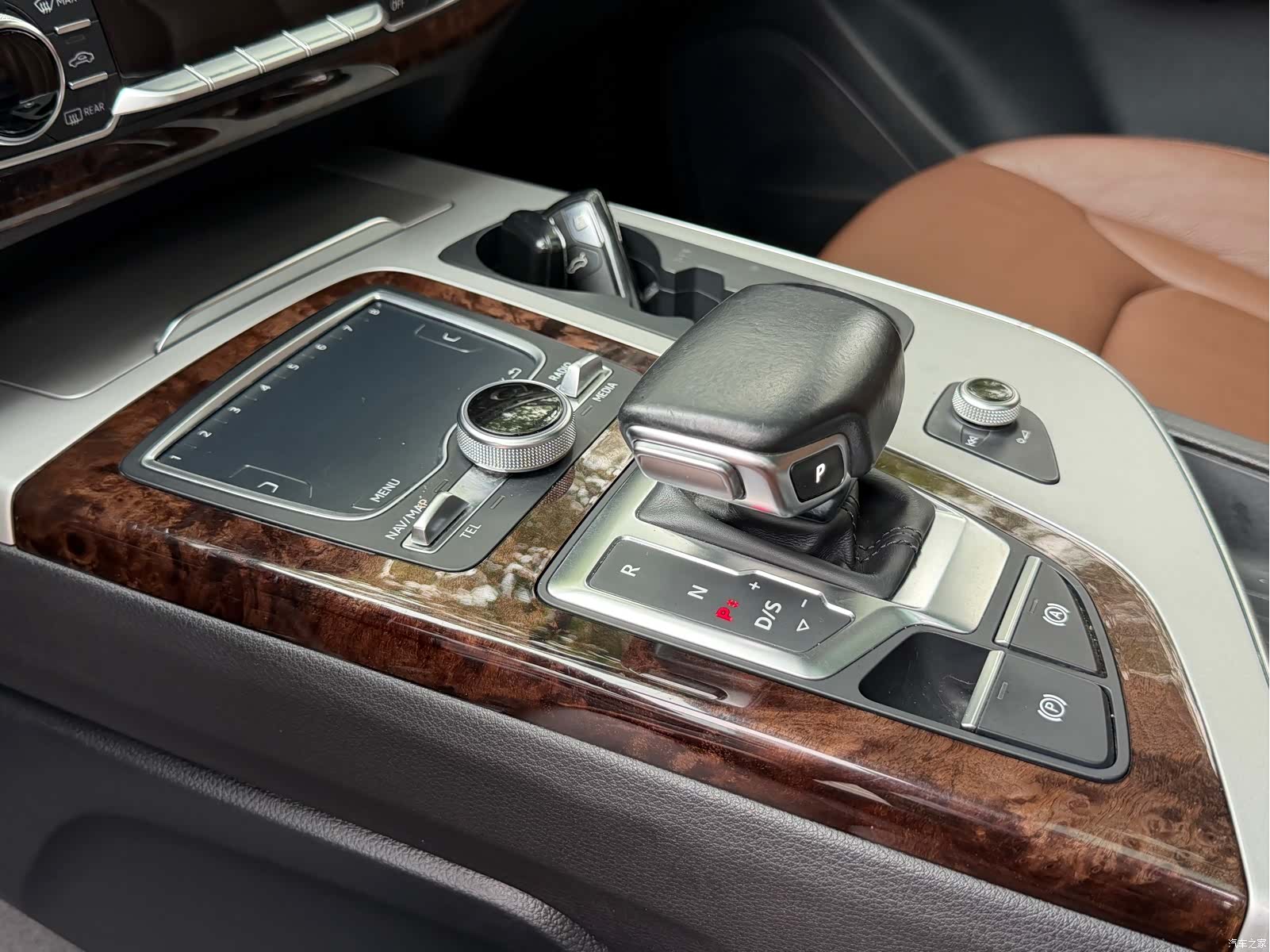 Audi Q7, 2017 8