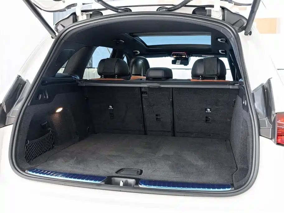 Mercedes-Benz GLC Mercedes-Benz GLC