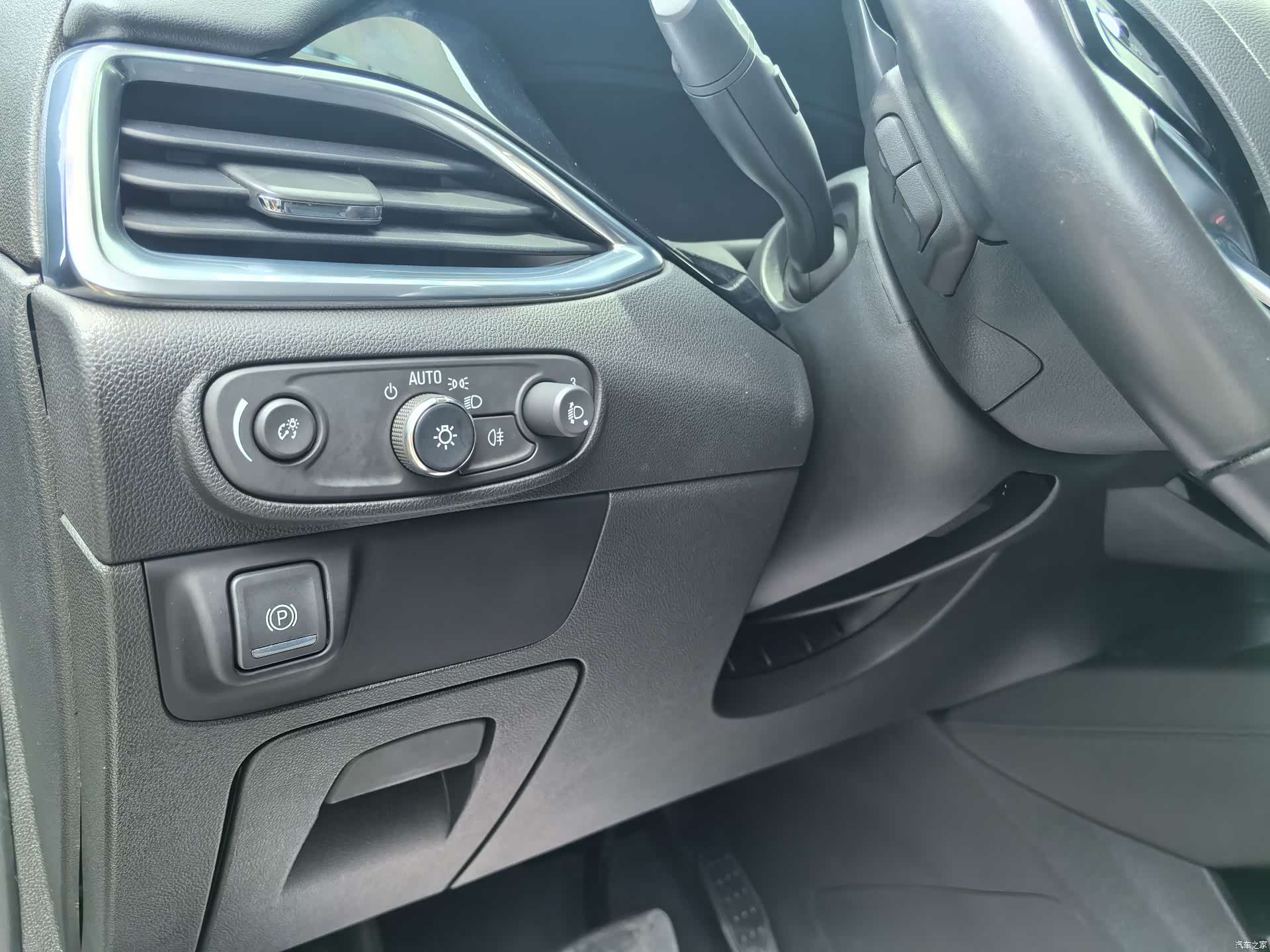 Buick Enclave, 2022 36