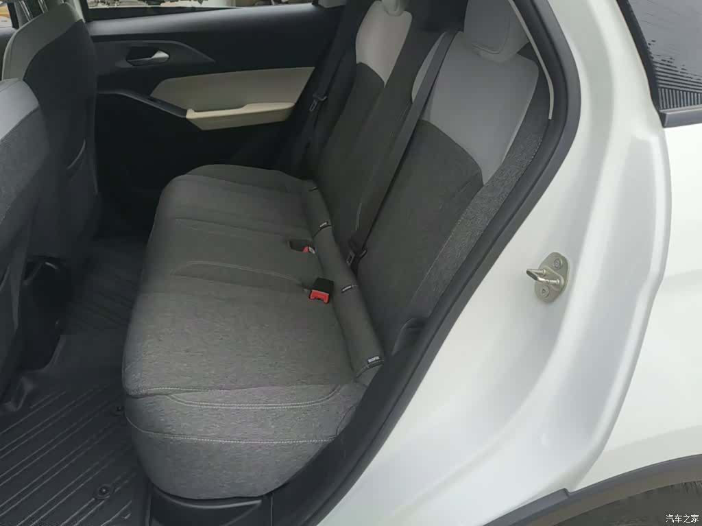 Geely E, 2024 17