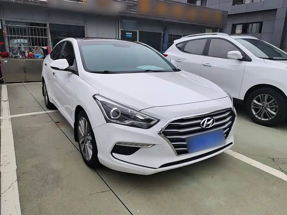 Hyundai Name picture