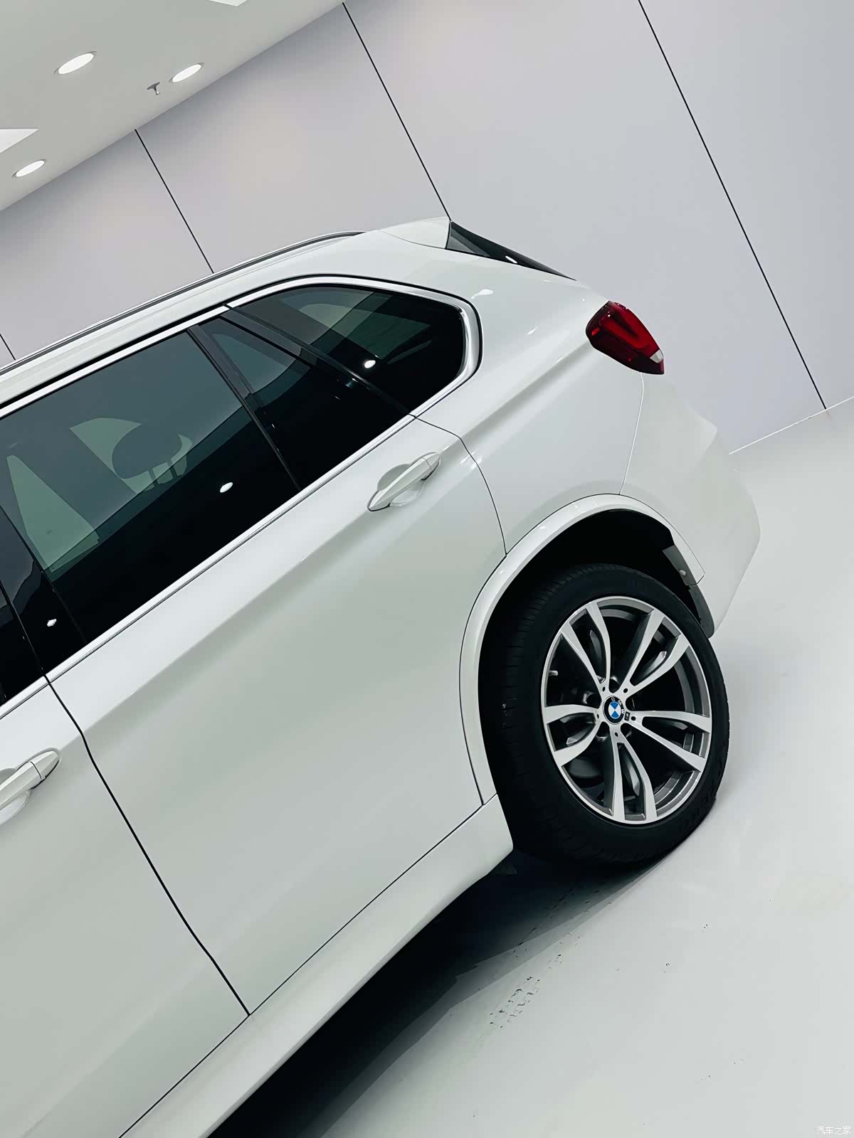 BMW X5, 2018 8