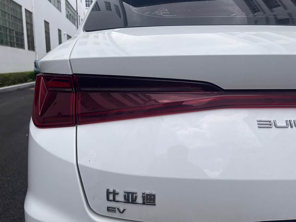 BYD e2 BYD e2