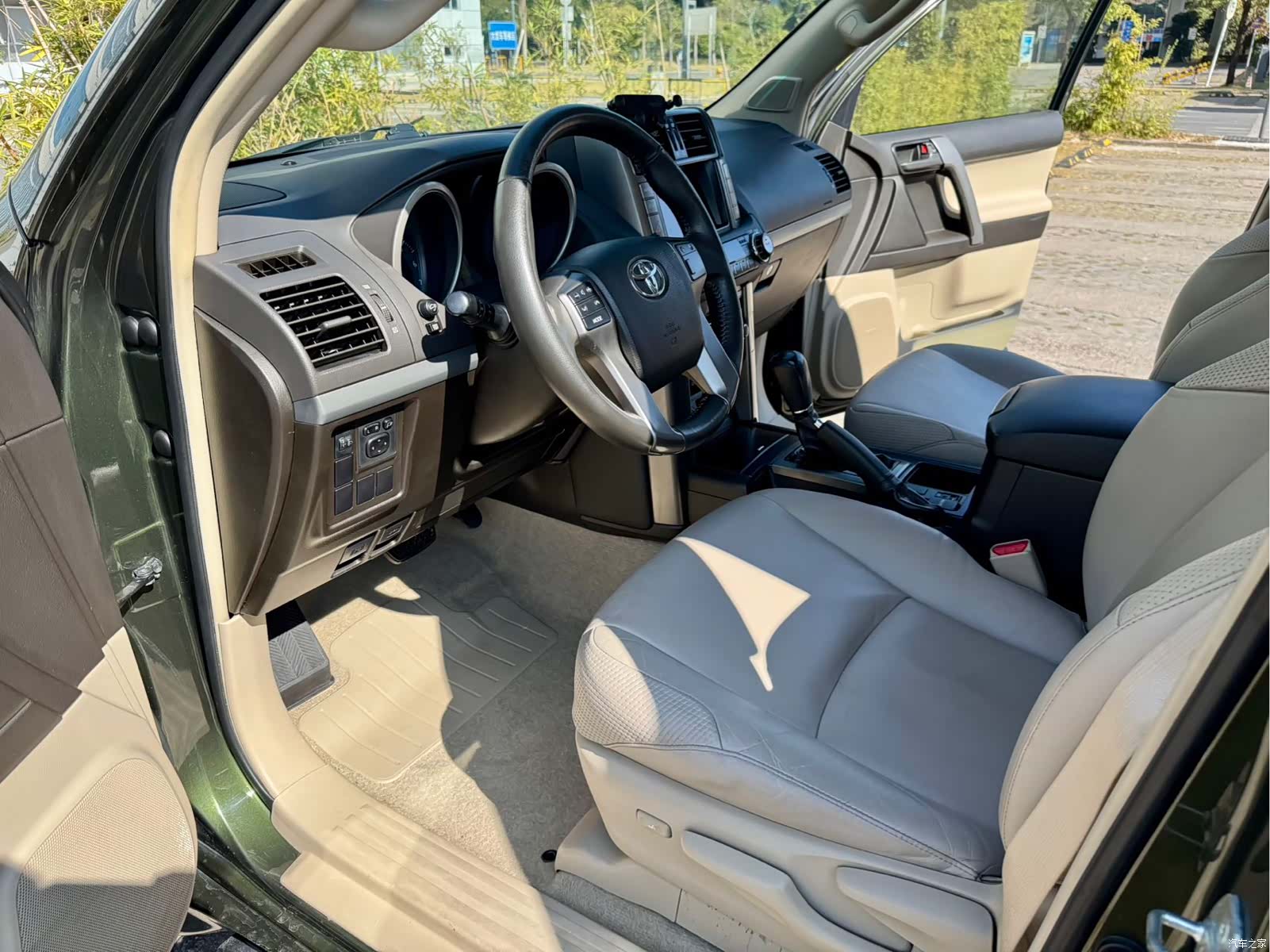 Toyota Prado, 2010 4