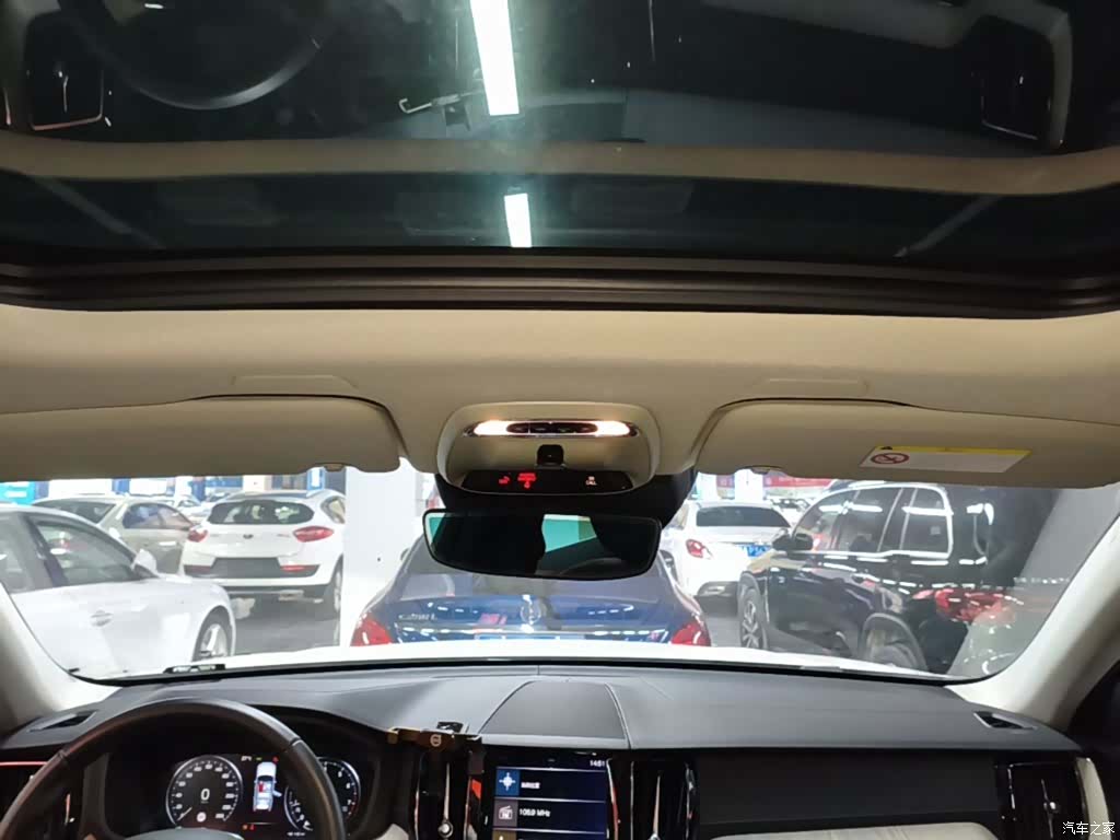 Volvo XC60, 2019 18