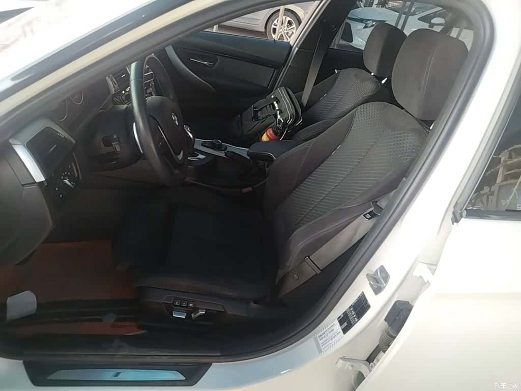 BMW 3 Series, 2017 15