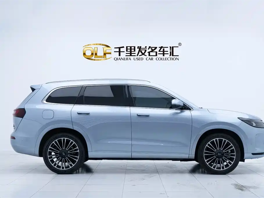 AITO Ask the world M7