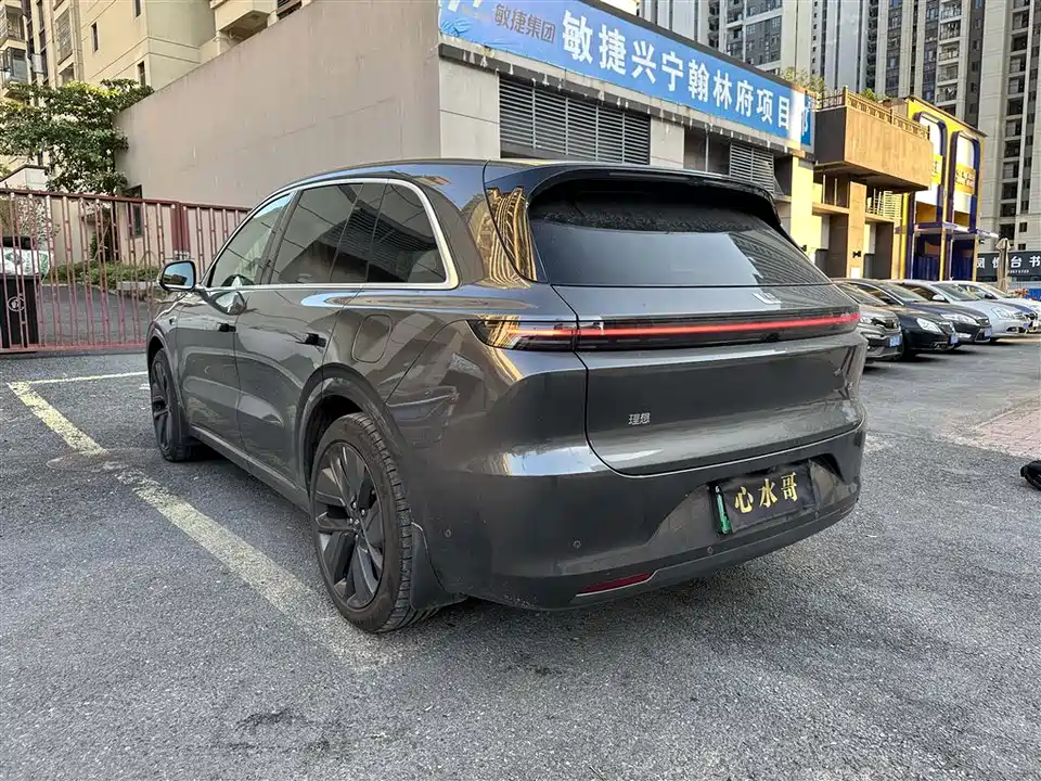 Li Auto Ideal L6