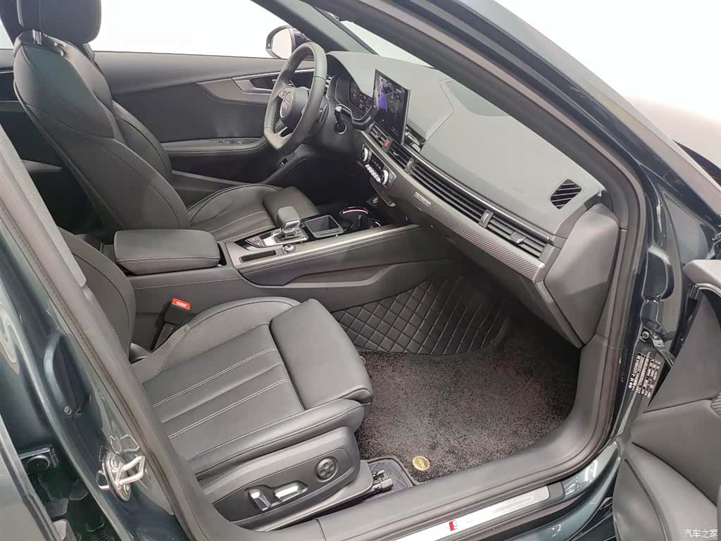 Audi A4L, 2024 19
