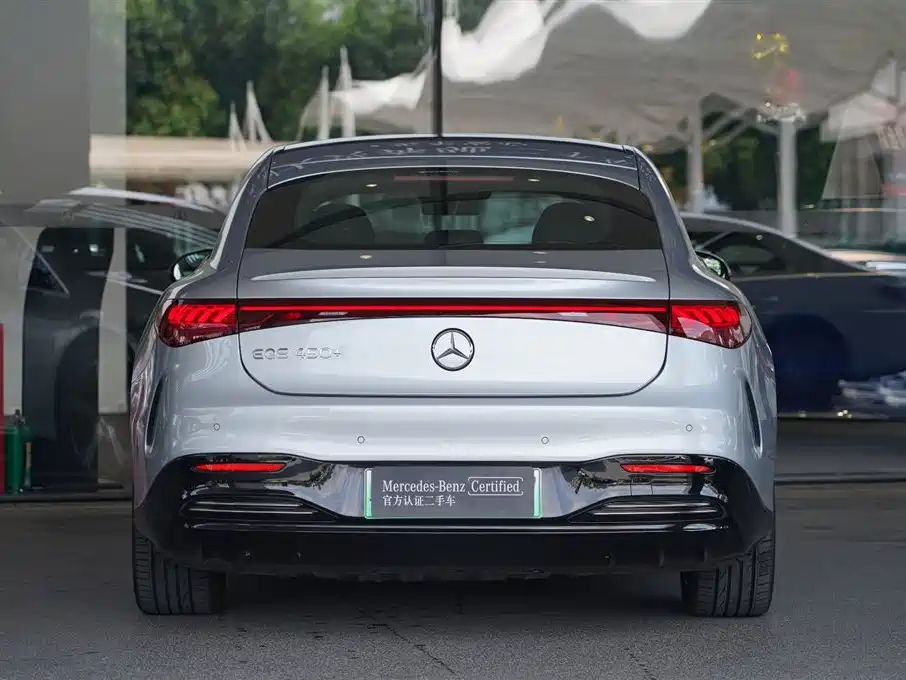 Mercedes-Benz EQS