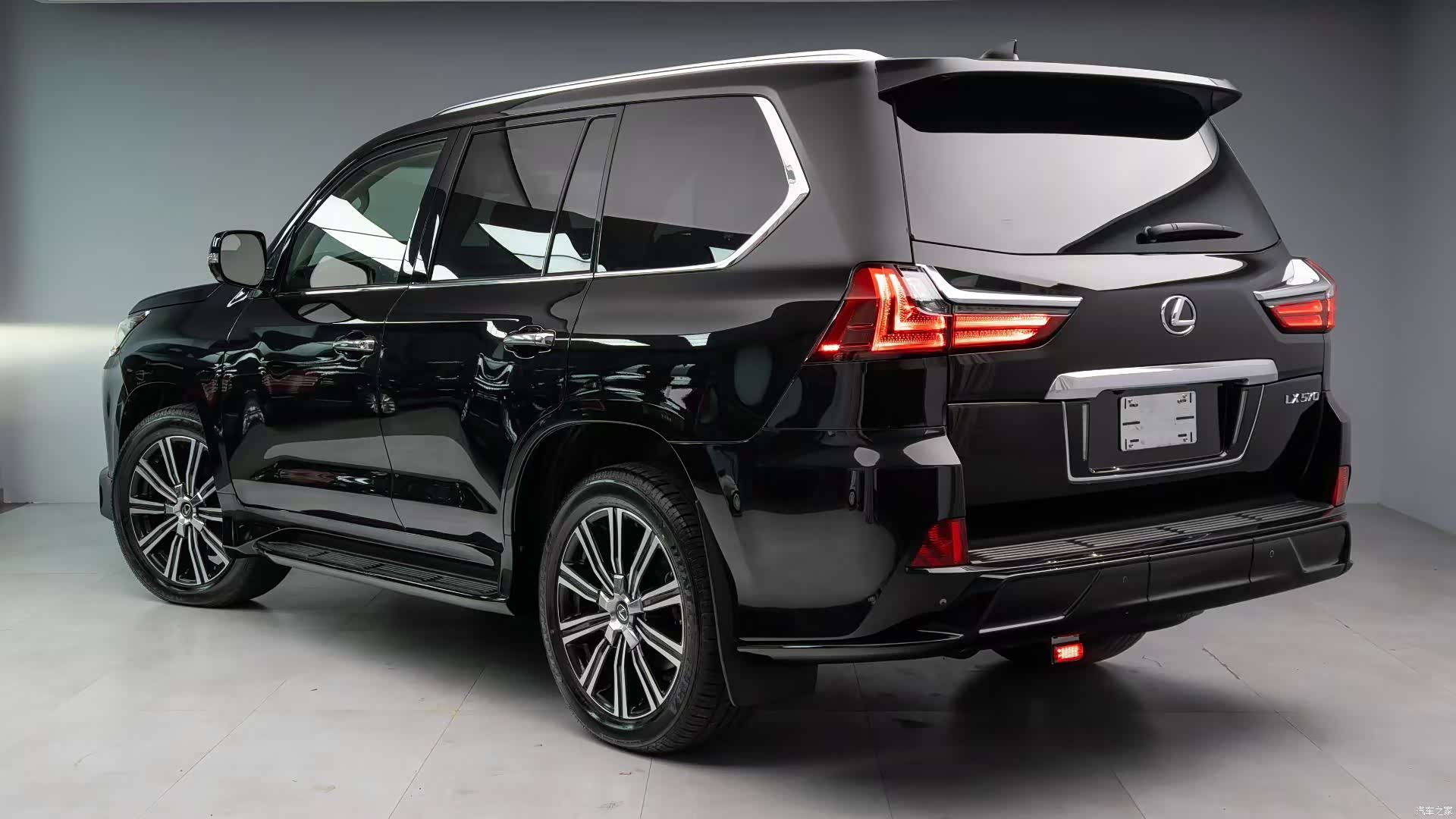 Lexus LX, 2025 9