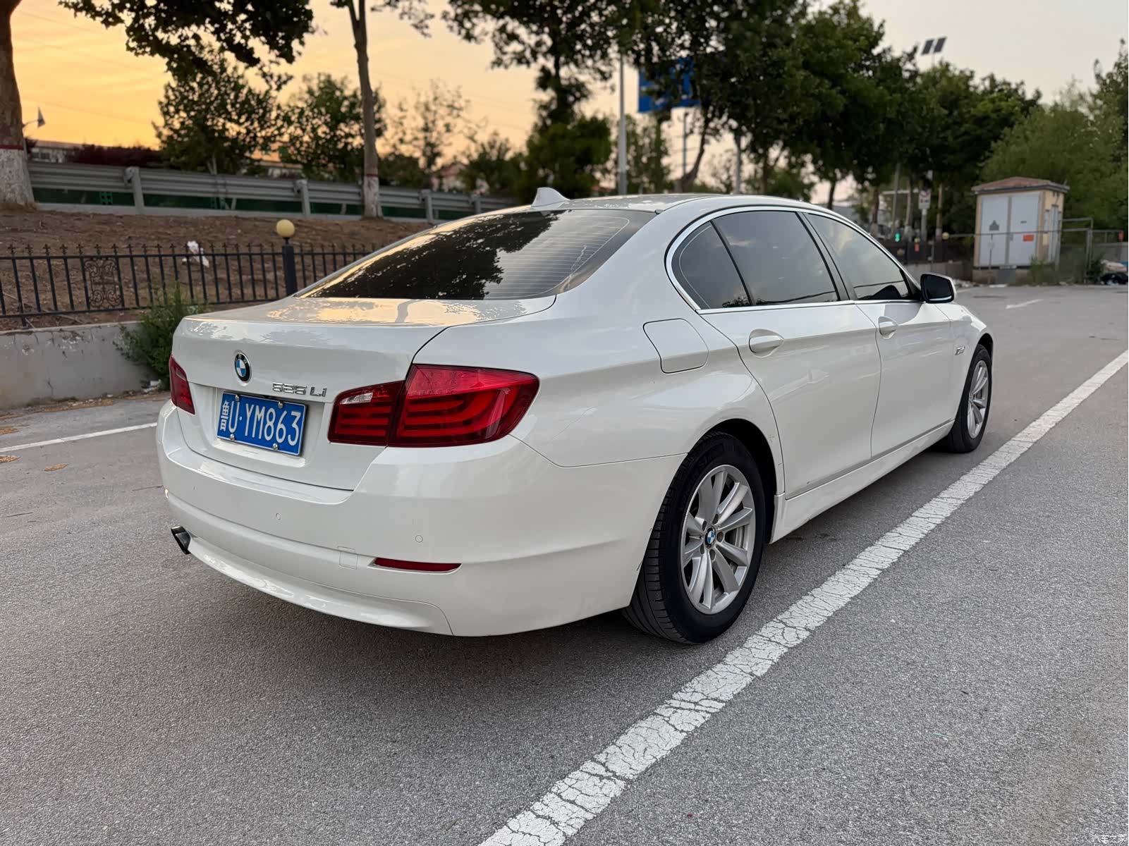 BMW 5 Series, 2012 4