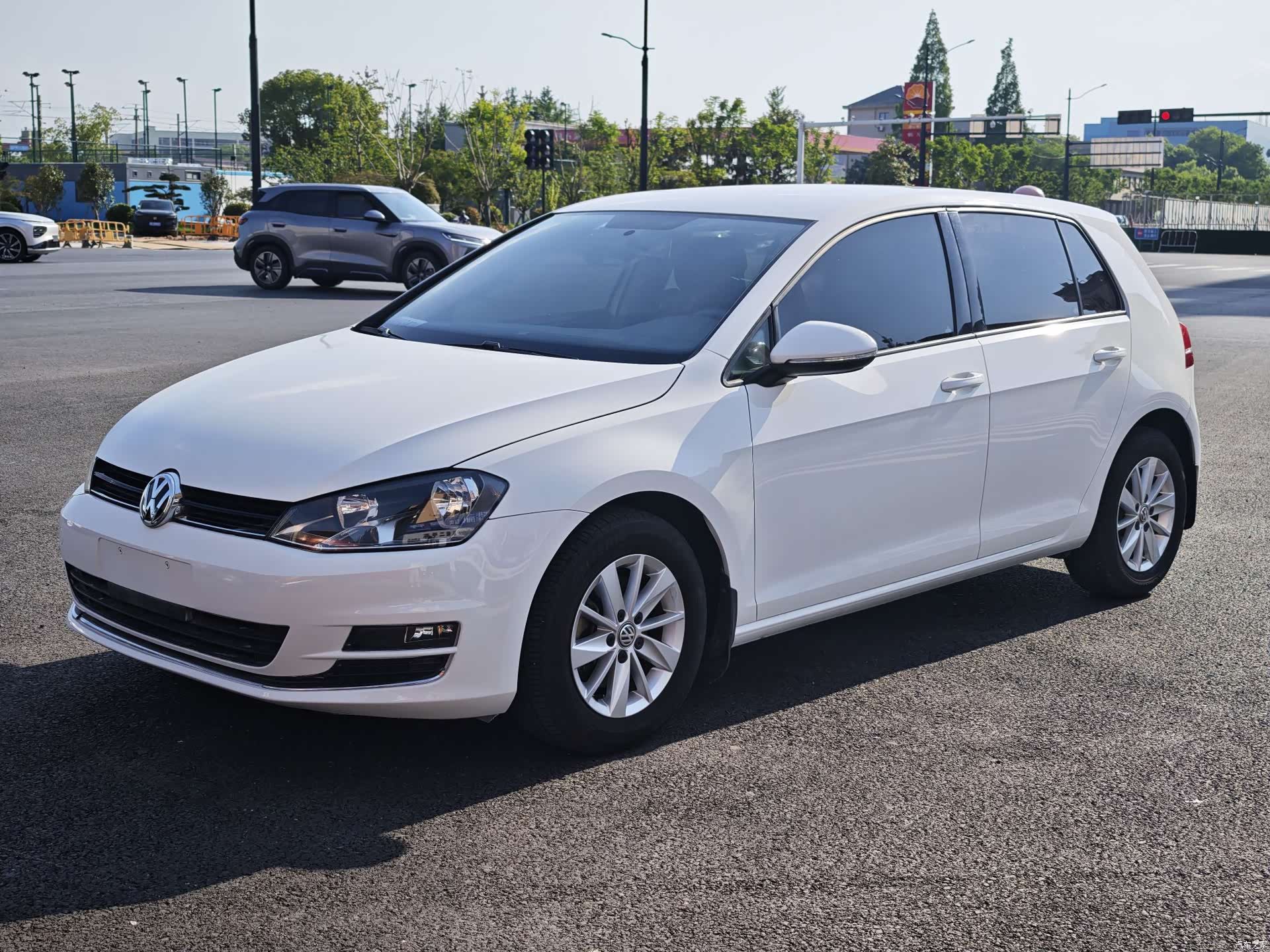 Volkswagen Golf, 2016 1