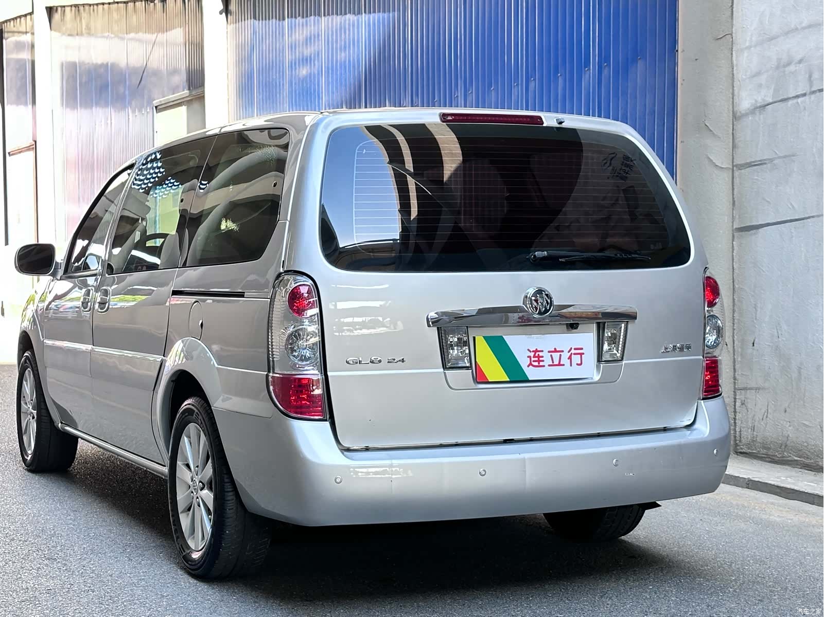 Buick GL8, 2016 4