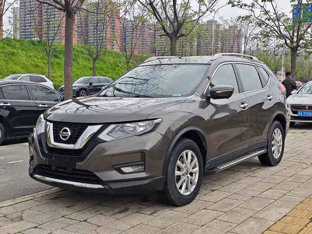 Nissan X-Trail 2020 — купить из Китая под заказ