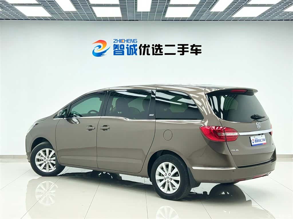 Buick GL8, 2016 19