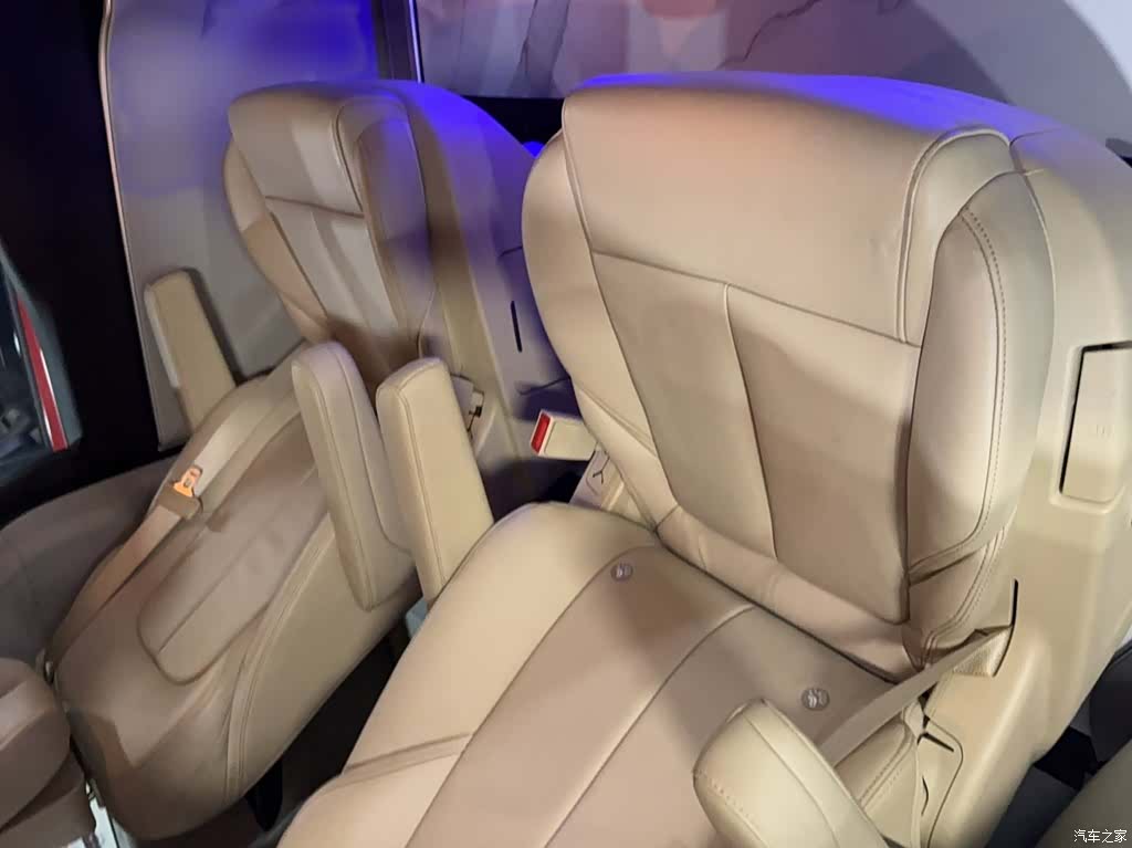 Buick GL8, 2022 все фото