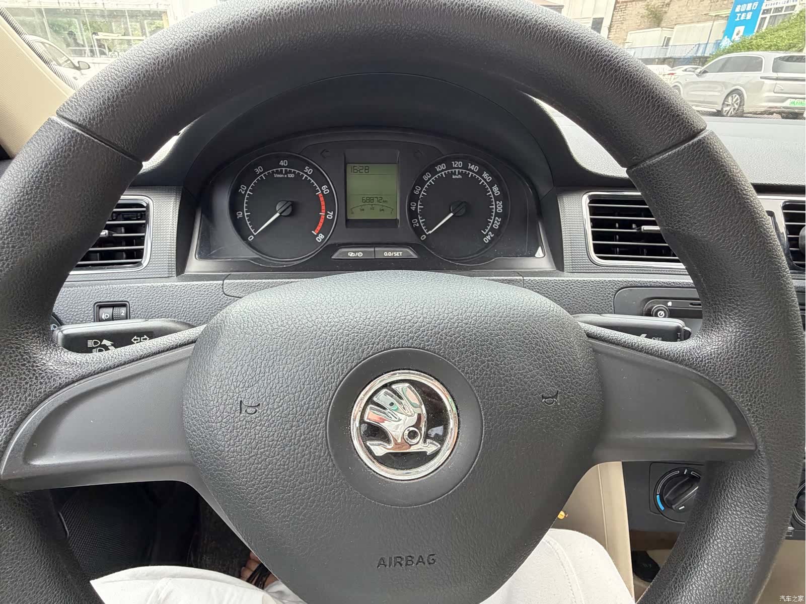 Skoda Rapid, 2017 15