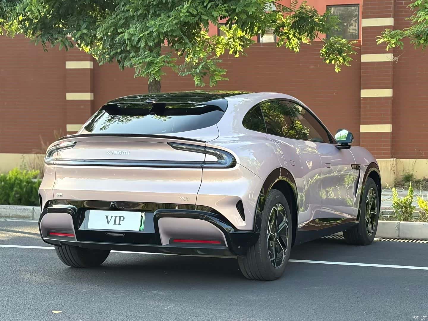 Xiaomi YU7, 2025 9