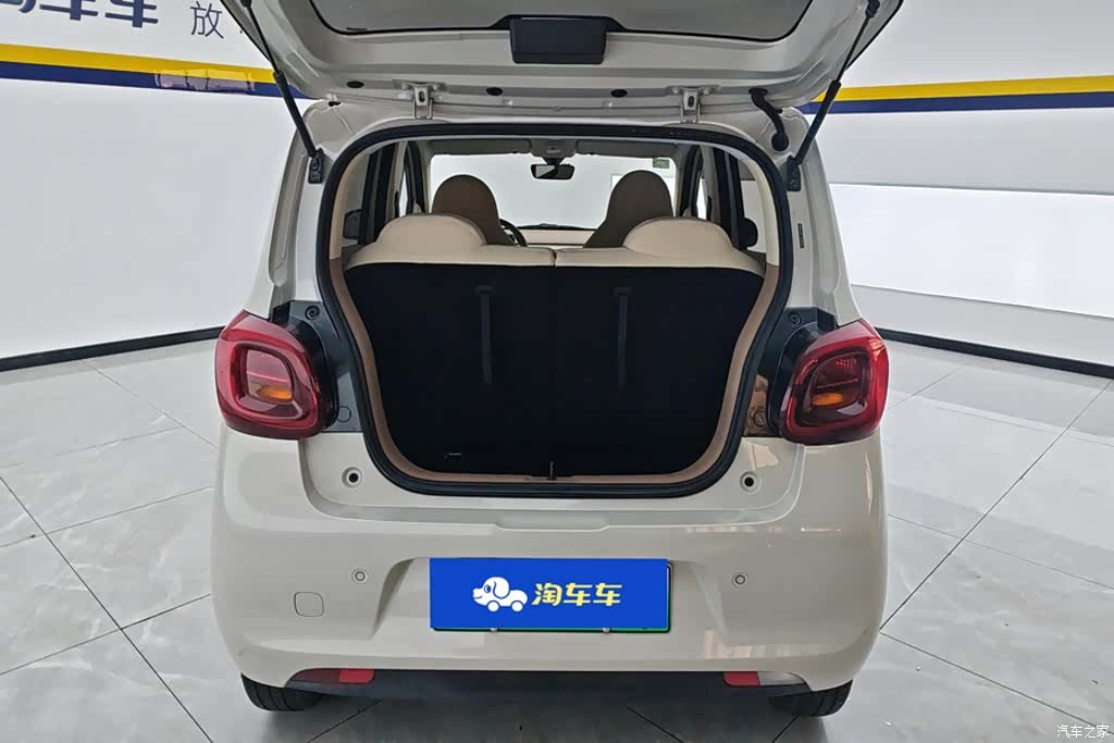 Wuling MINIEV, 2025 4