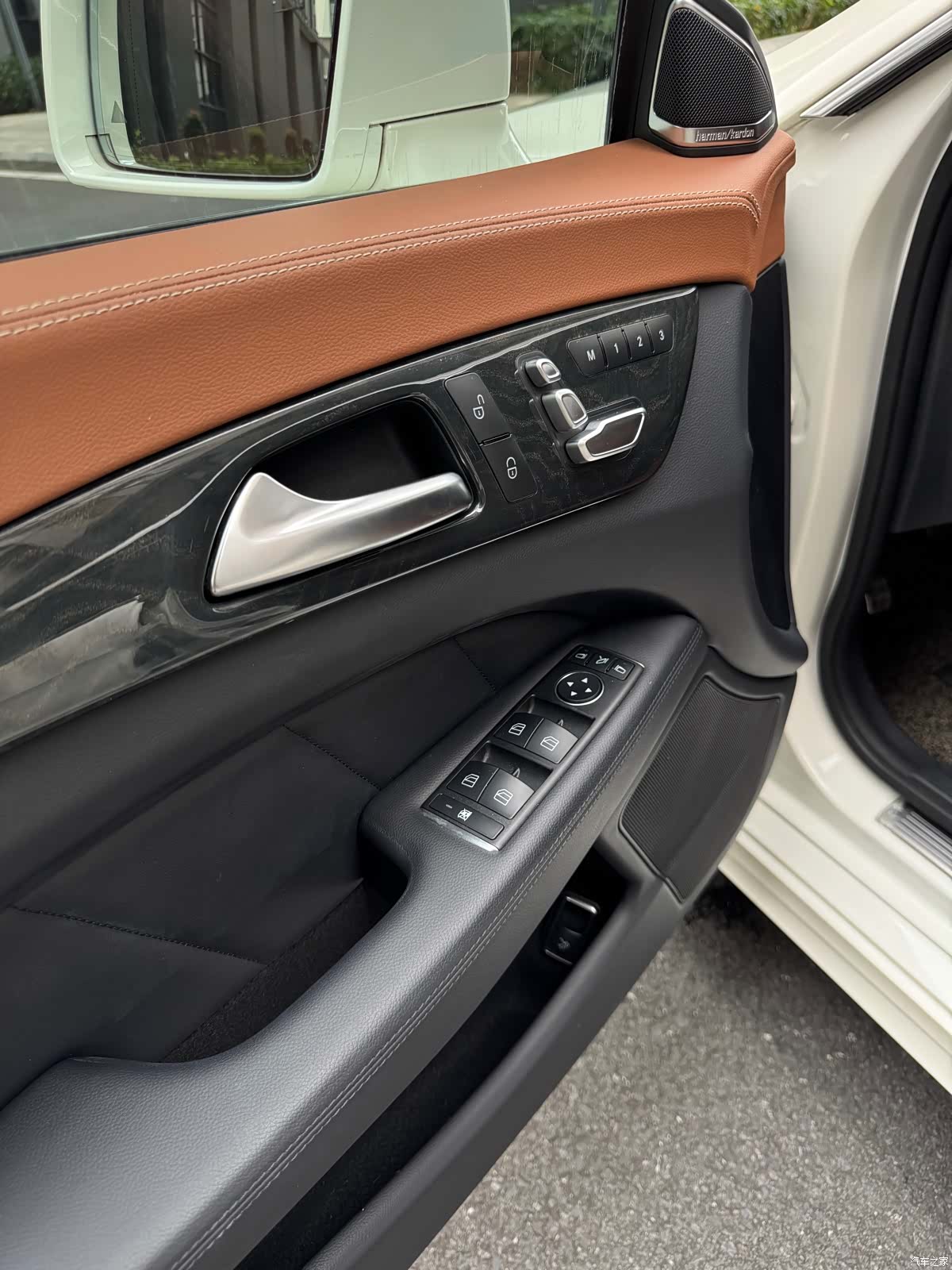 Mercedes-Benz CLS, 2016 11