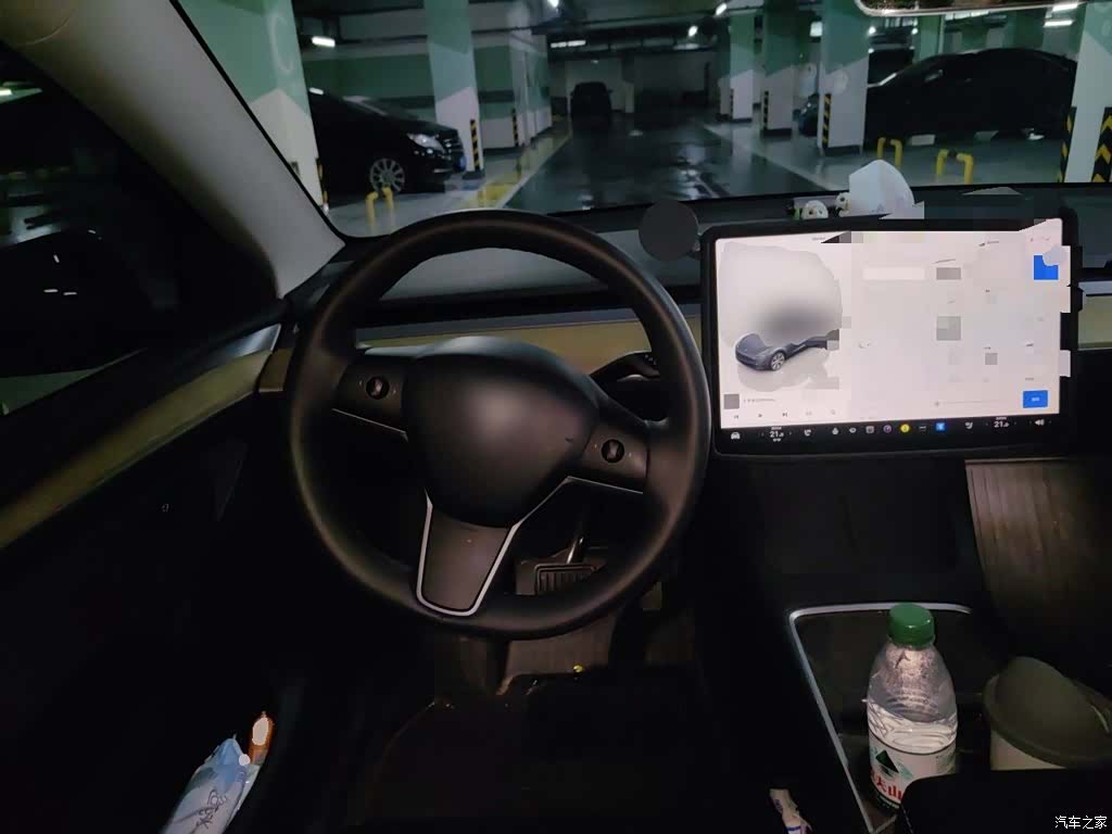 Tesla Model Y, 2023 6