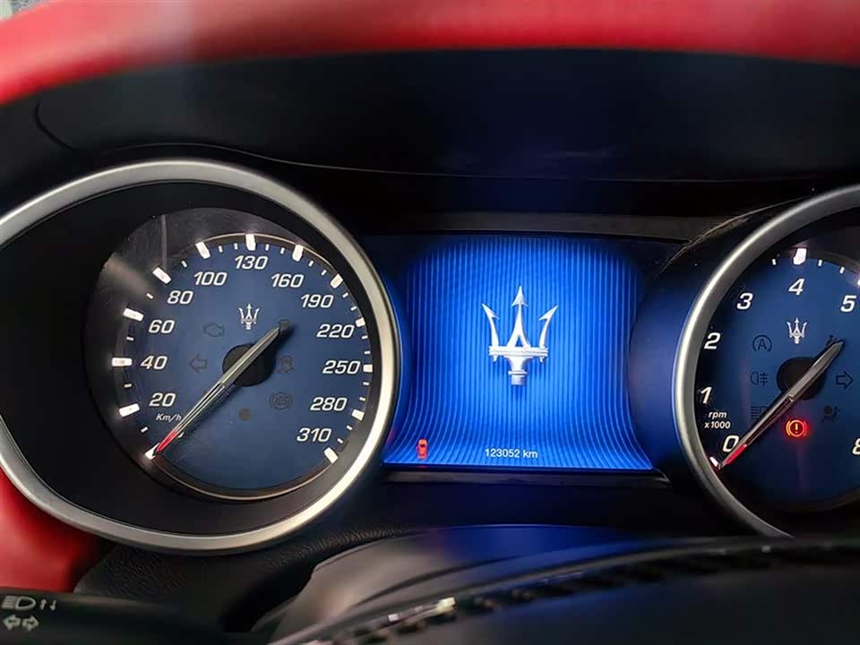 Maserati Ghibli Maserati Ghibli