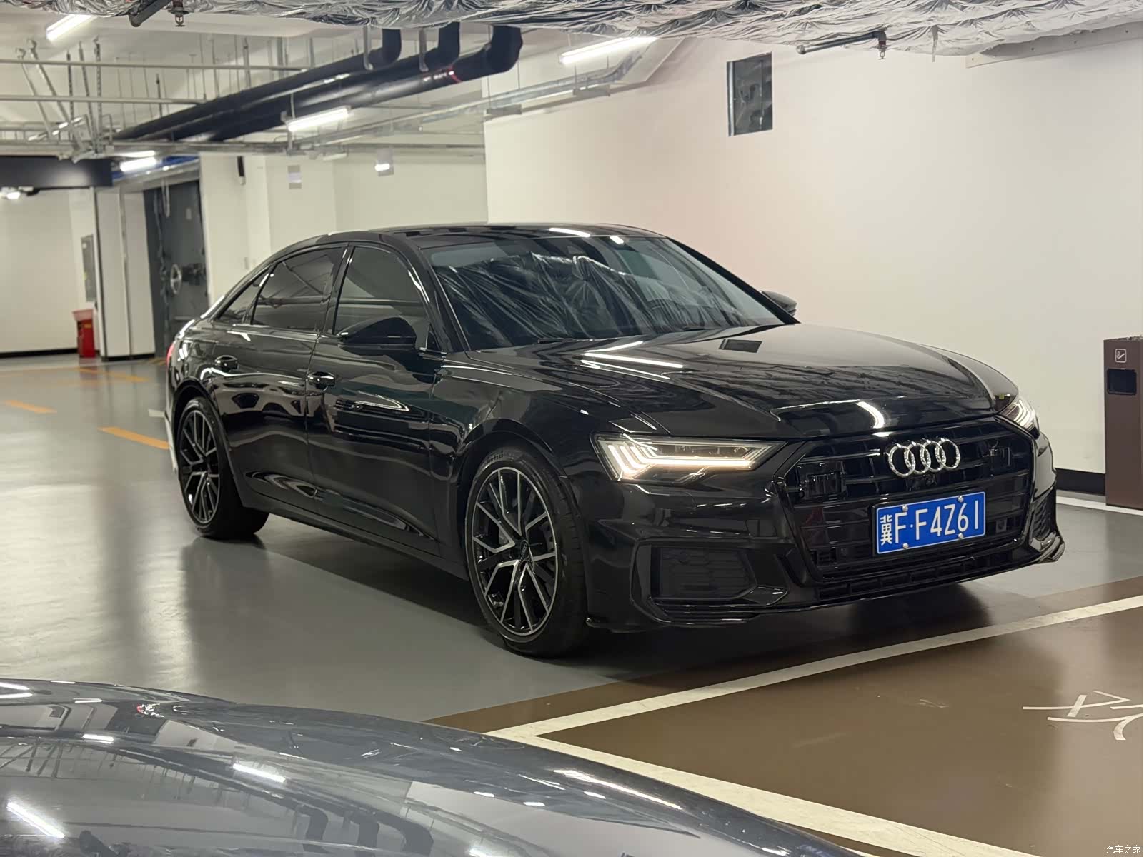 Audi A6L, 2020 3