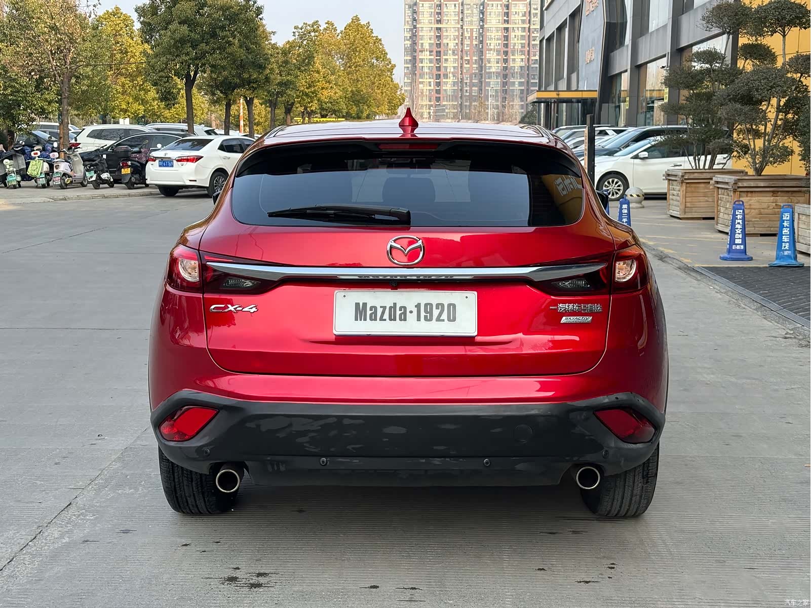 Mazda CX-4, 2016 все фото